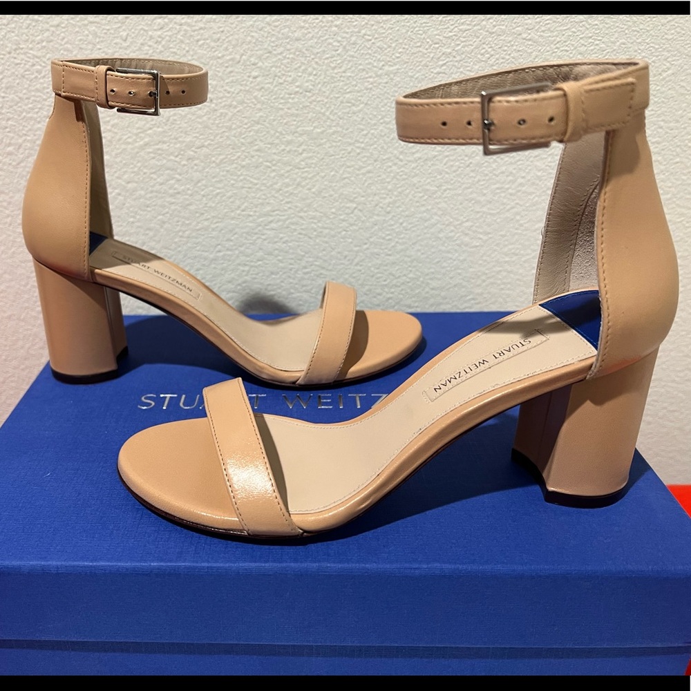 Stuart Weitzman Nearlynude Sandal